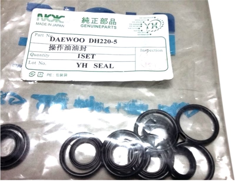 适配于卡特挖掘机操作手柄油封子弹头油封